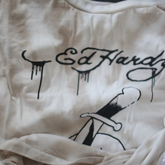 NWT Dagger Skull Tie Dye Graphic Tee. - Picture 8 of 8